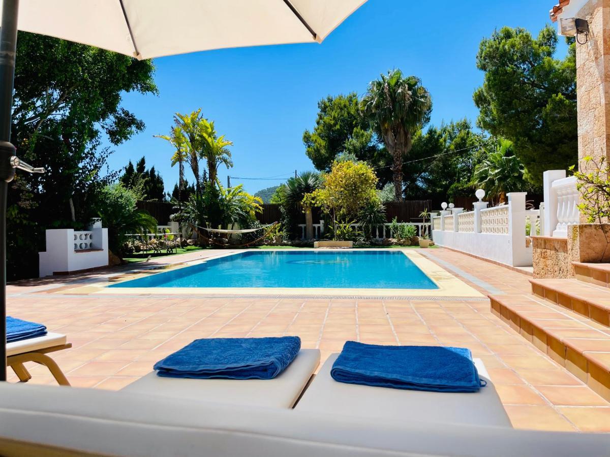 Villa Con Piscina Gigante Sant Francesc de s'Estany Екстер'єр фото