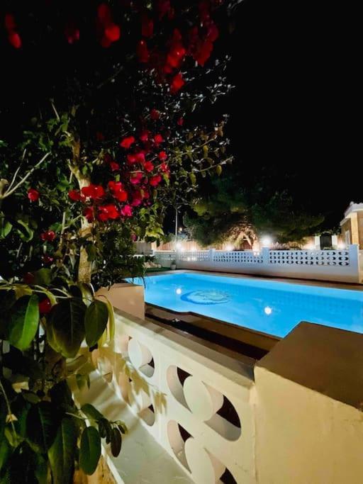 Villa Con Piscina Gigante Sant Francesc de s'Estany Екстер'єр фото